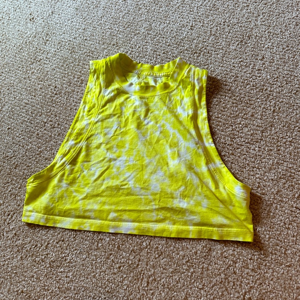 Lululemon yellow and white tank size 2